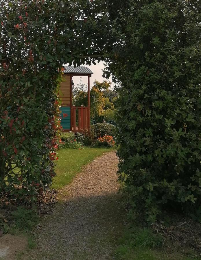 Roulotte Gabi Hotell Rouville  Exteriör bild